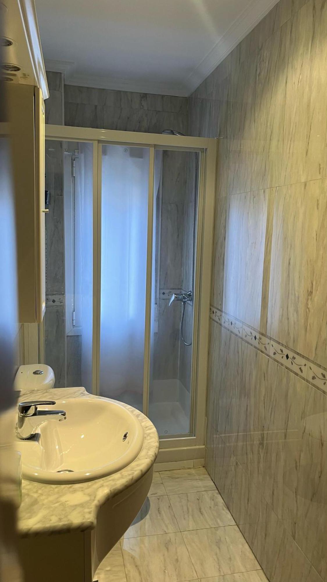 Vivienda Al Pie Del Castillo Бургос Экстерьер фото